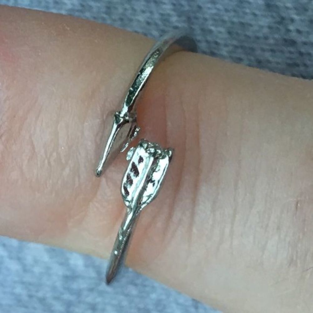 Arrow Ring 